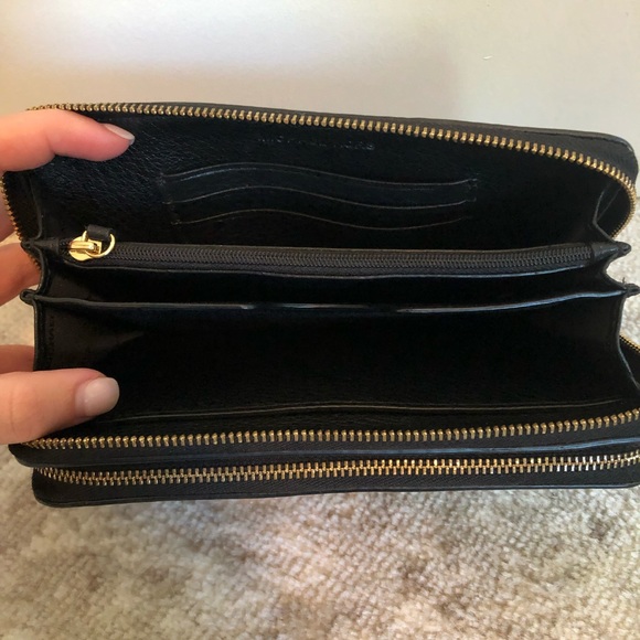 Michael kors wallet - Picture 4 of 4